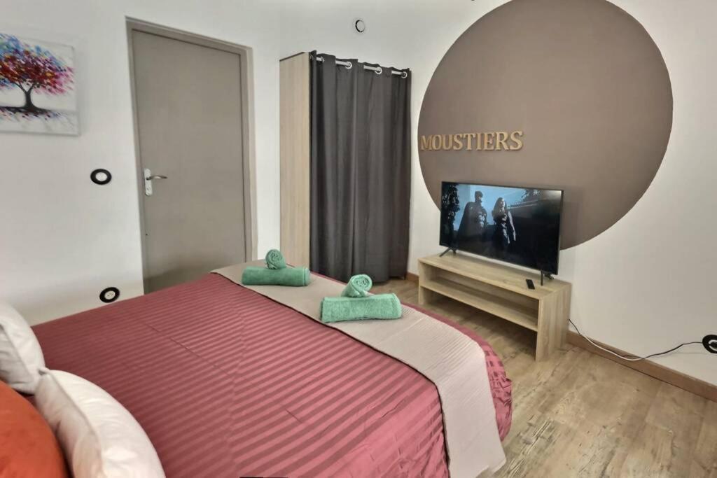 Studio Tout Confort, Terrasse, Calme Moustiers #7 Apartment Екстериор снимка